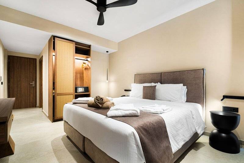 Harmony e Rock Hotel