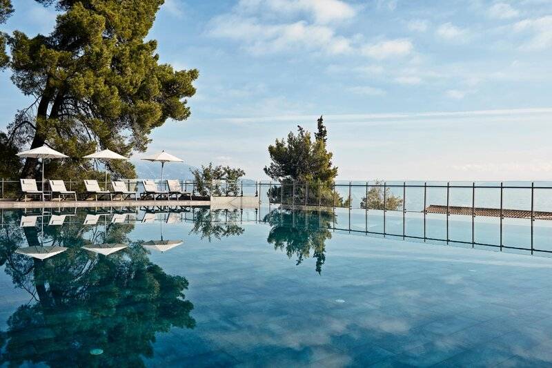 Kontokali Bay Resort & Spa