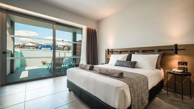 Harmony Crest Resort