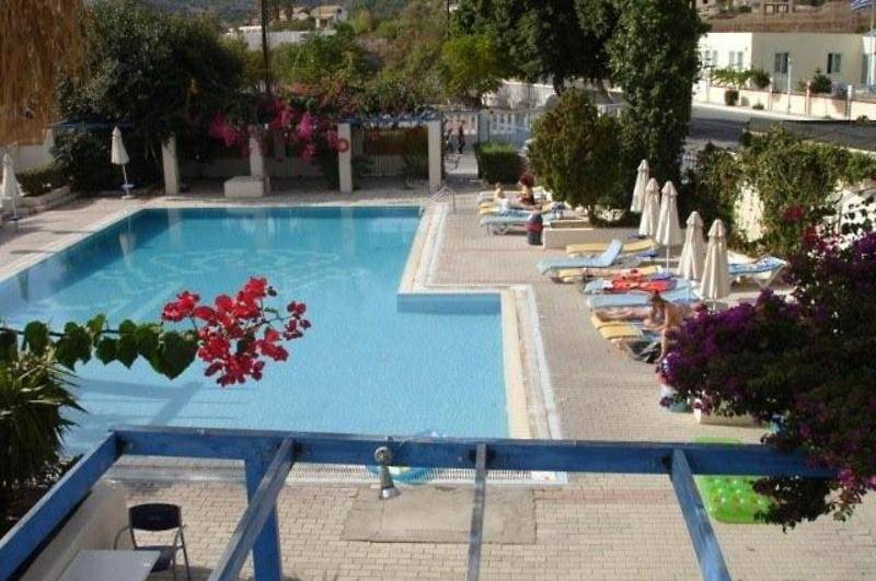 Nissia Kamares Hotel Apartments