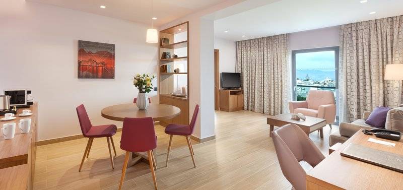 Blue Lagoon City Hotel