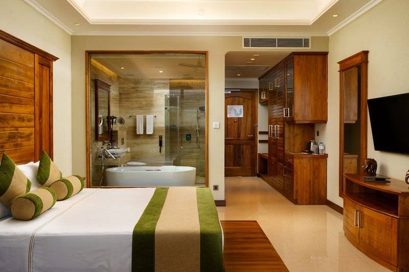 Araliya Beach Resort and Spa