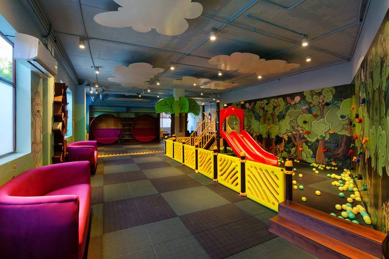 Araliya Beach Resort and Spa