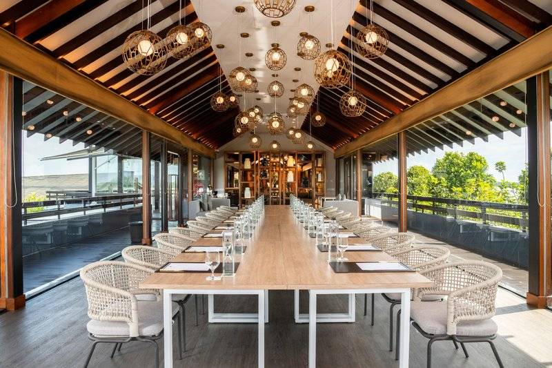 DoubleTree by Hilton Weerawila Rajawarna Resort