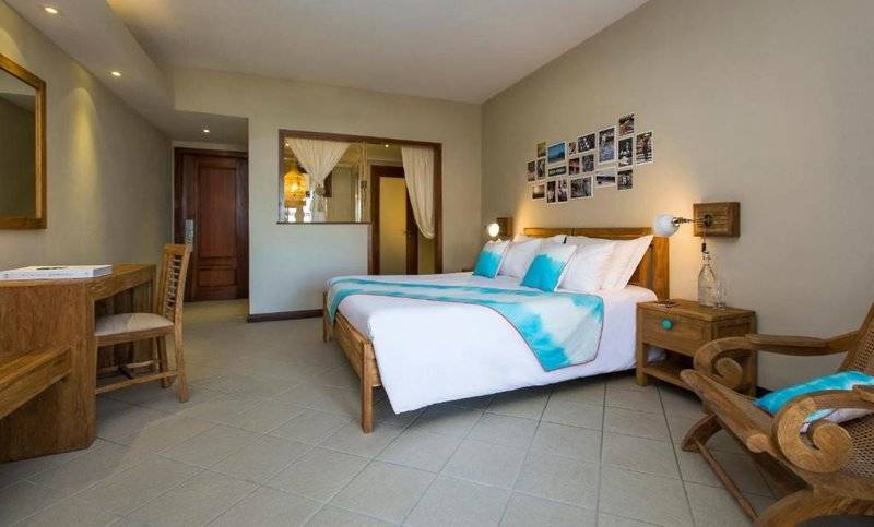C Mauritius C Mauritius