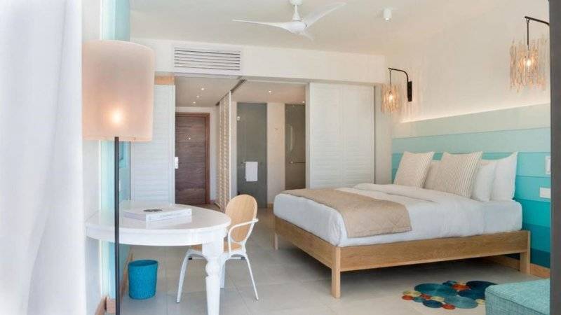 C Mauritius C Mauritius
