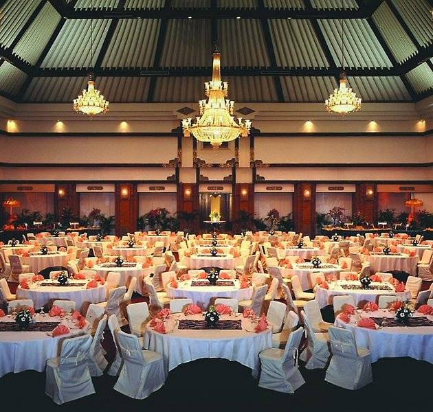 Discovery Kartika Plaza