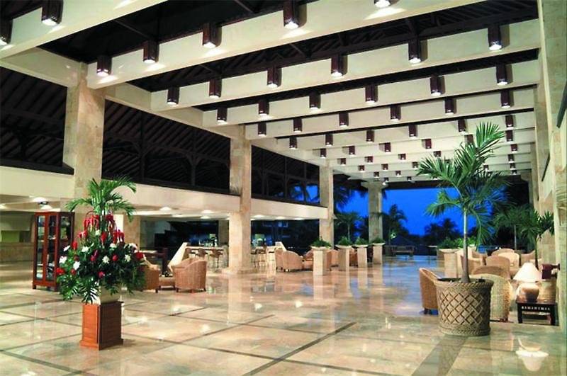 Discovery Kartika Plaza