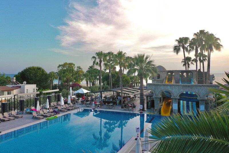 Thalia Unique  Beach Resort Hotel