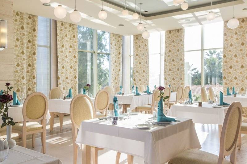 Hotel Terrace Beach Resort