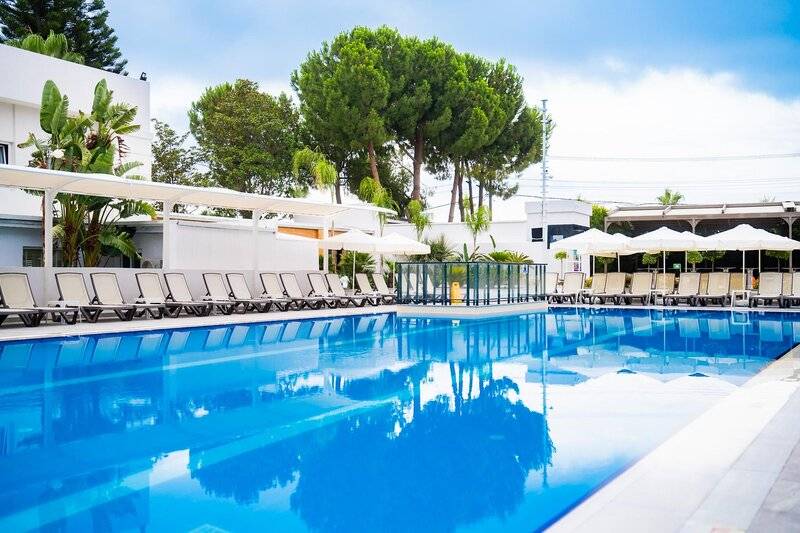 Calimera Side Resort