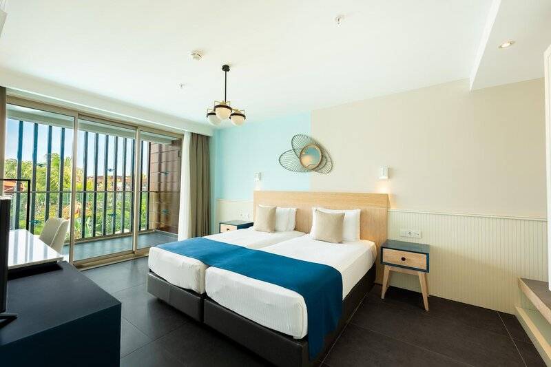 Calimera Side Resort