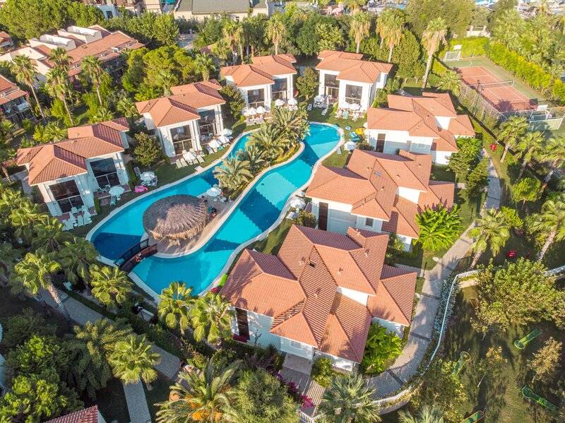 Paloma Oceana Resort