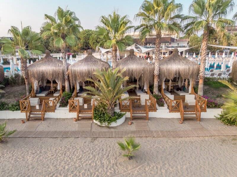 Paloma Oceana Resort