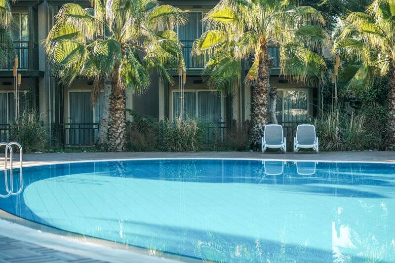 Paloma Oceana Resort