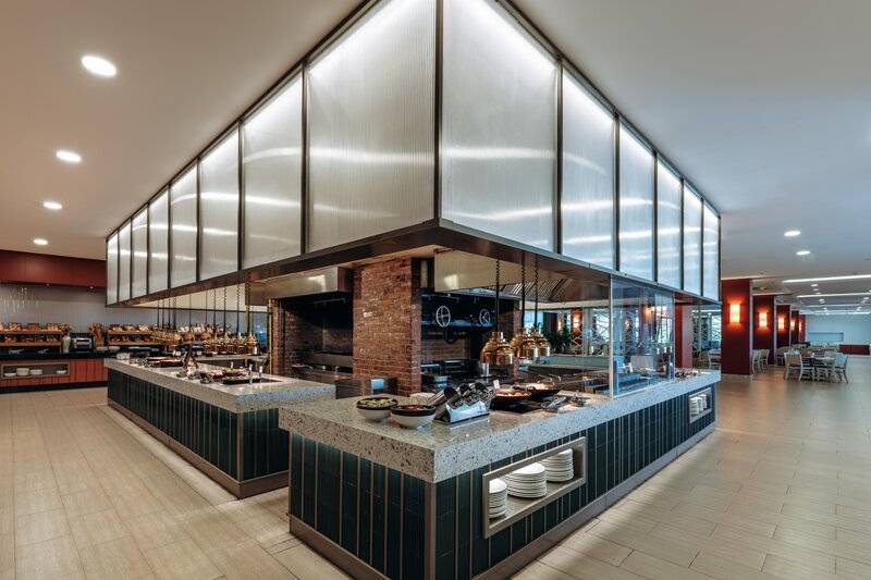 Paloma Oceana Resort