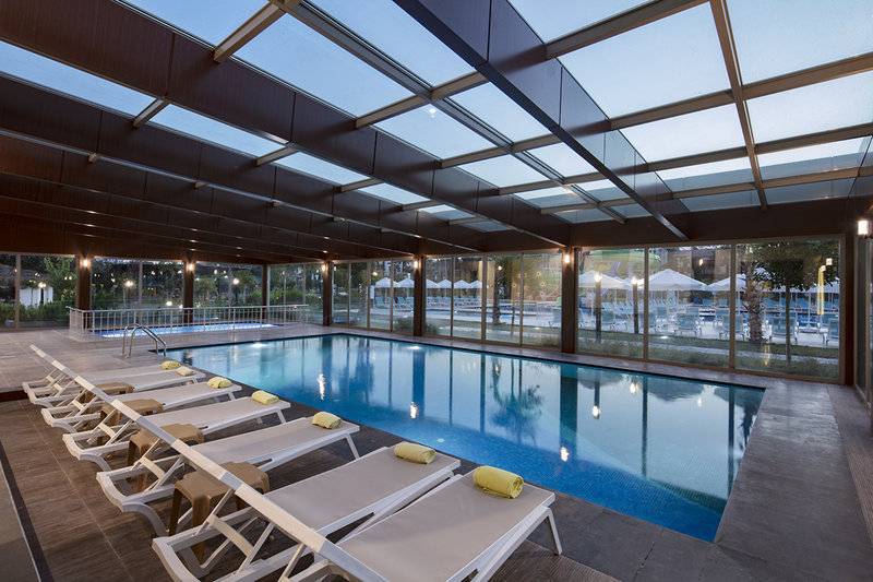 Dosinia Luxury Resort