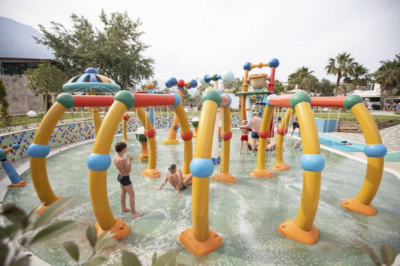 Dosinia Luxury Resort