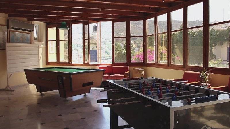 Alexander House Hotel