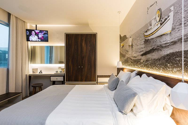 Atrium Ambiance Hotel