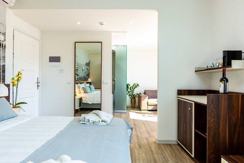 Atrium Ambiance Hotel