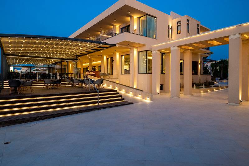 Atlantis Beach Hotel & Spa