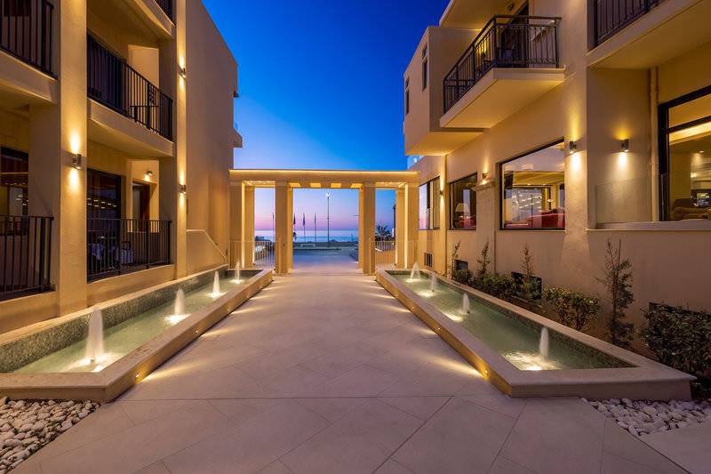 Atlantis Beach Hotel & Spa