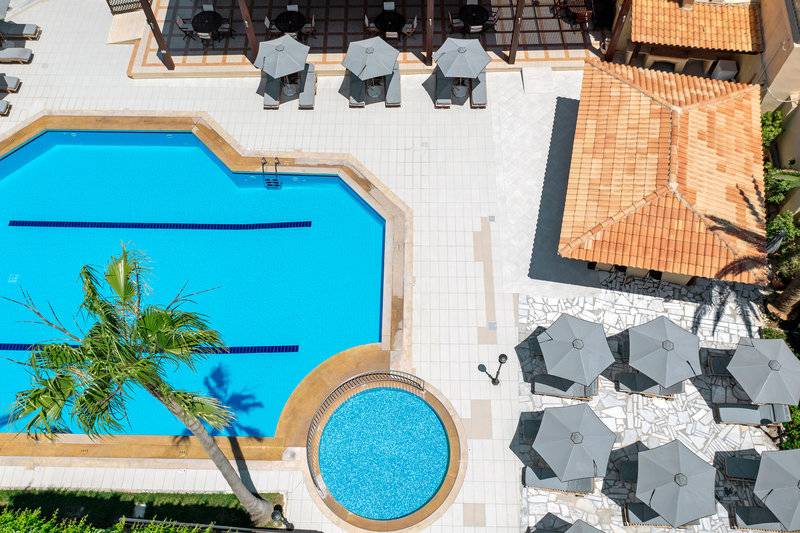 Atlantis Beach Hotel & Spa