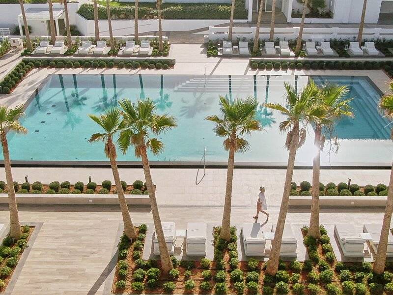 Grecotel Lux Me White Palace