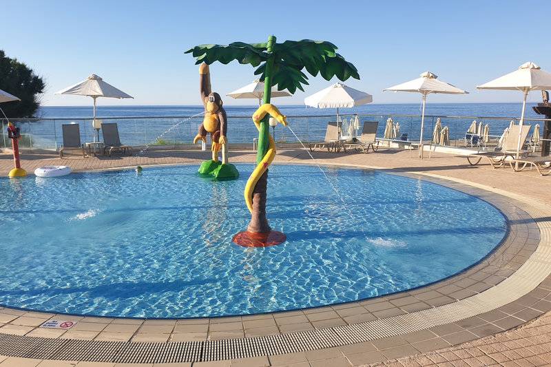 Atlantica Ocean Beach Resort