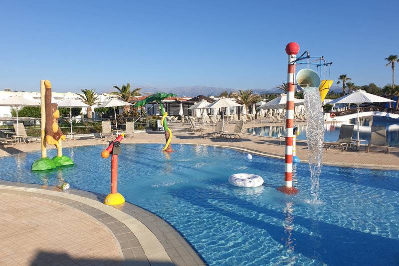 Atlantica Ocean Beach Resort