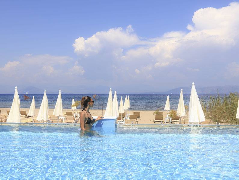 Cavomarina Beach Hotel