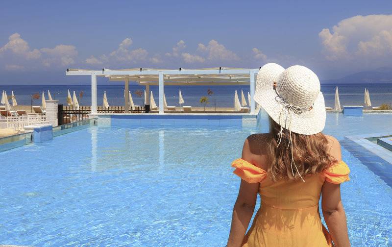 Cavomarina Beach Hotel