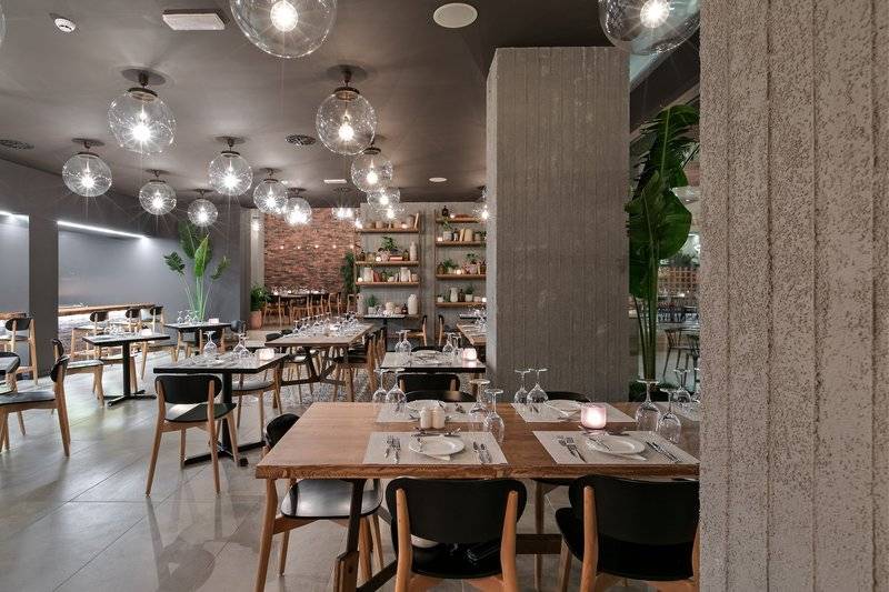 Amada Colossos Resort