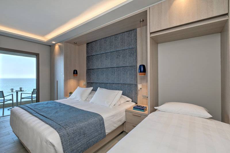 Amada Colossos Resort