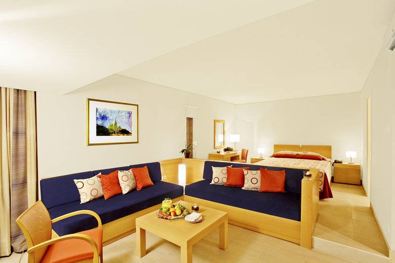 Eden Roc Resort Hotel