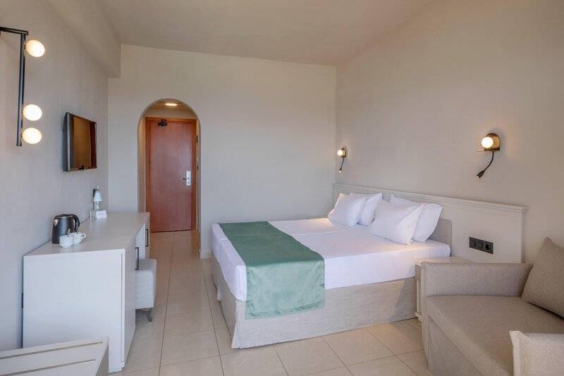 Sol Cosmopolitan Rhodes