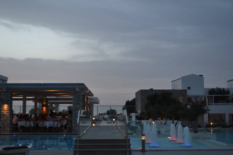 Diamond Deluxe Hotel