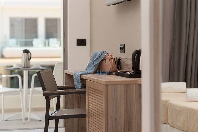 Oneiro Boutique Hotel