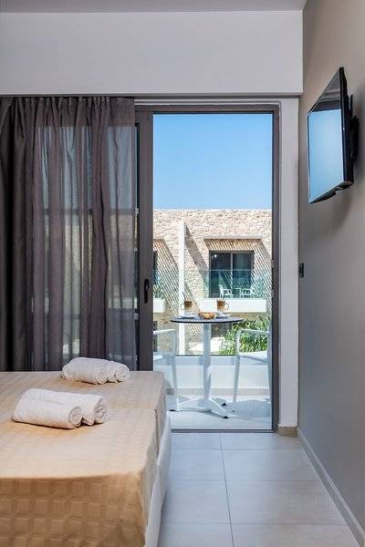 Oneiro Boutique Hotel