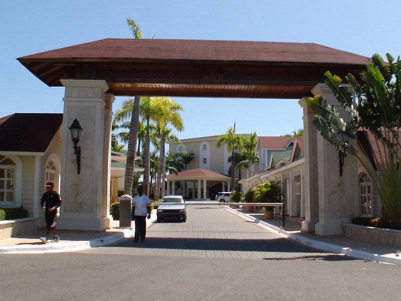 Eurostars Grand Cayacoa