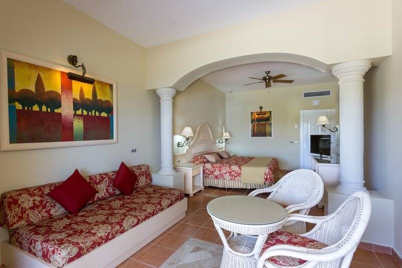 Eurostars Grand Cayacoa