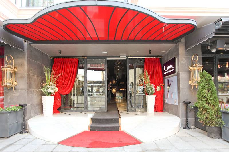 Sura Design Hotel & Suites