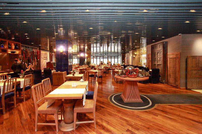 Sura Design Hotel & Suites