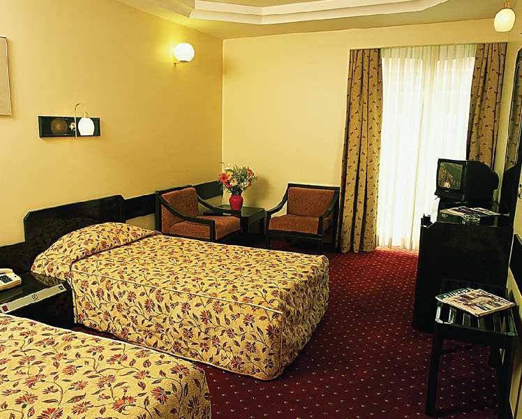 Istanbul Royal Hotel