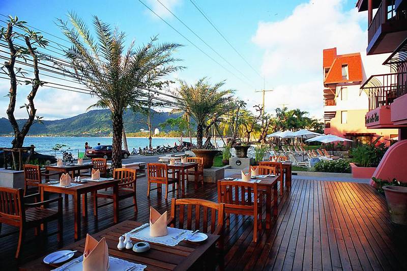 Seaview Patong Hotel