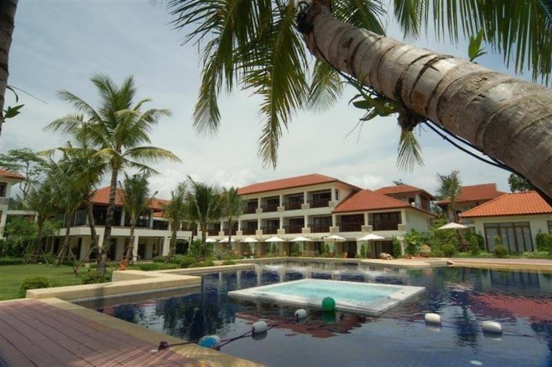The Briza Beach Resort Khao Lak