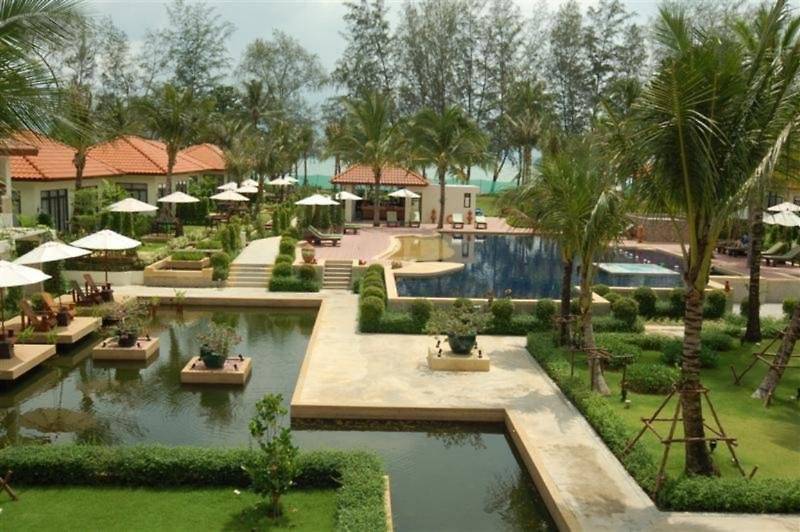 The Briza Beach Resort Khao Lak
