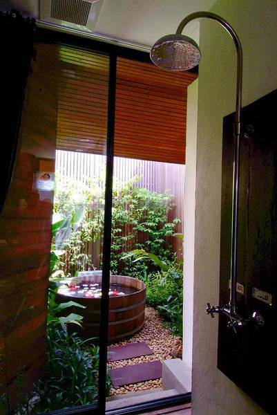 Twin Lotus Resort & Spa