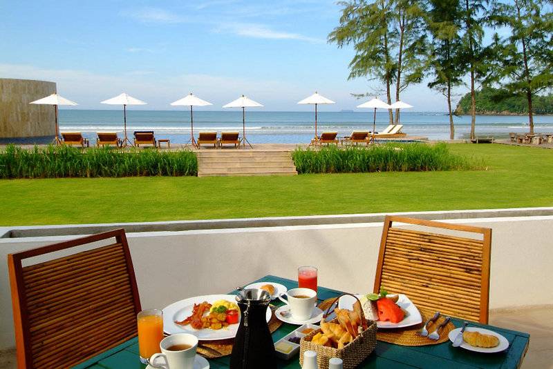 Twin Lotus Resort & Spa